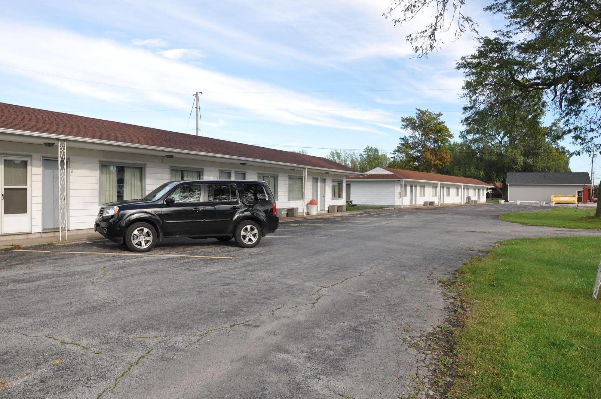 Mecca Motel Sandusky Exterior photo